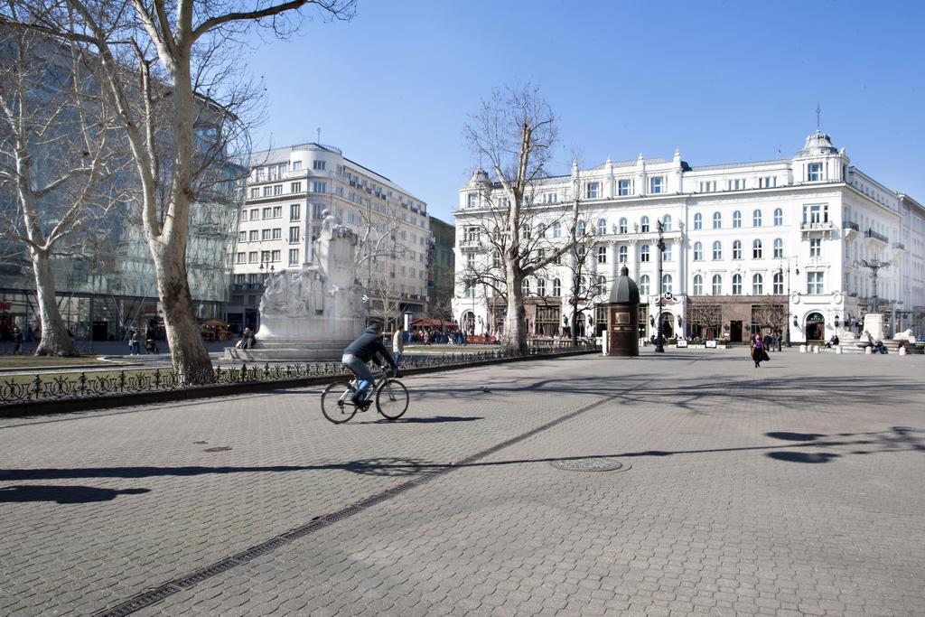 Diana Apartment On Vaci Utca Budapest Eksteriør billede