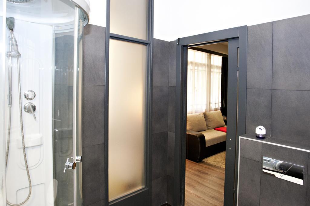 Diana Apartment On Vaci Utca Budapest Værelse billede