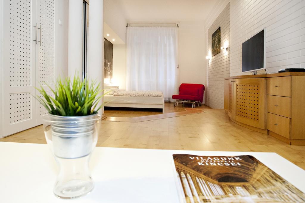 Diana Apartment On Vaci Utca Budapest Eksteriør billede