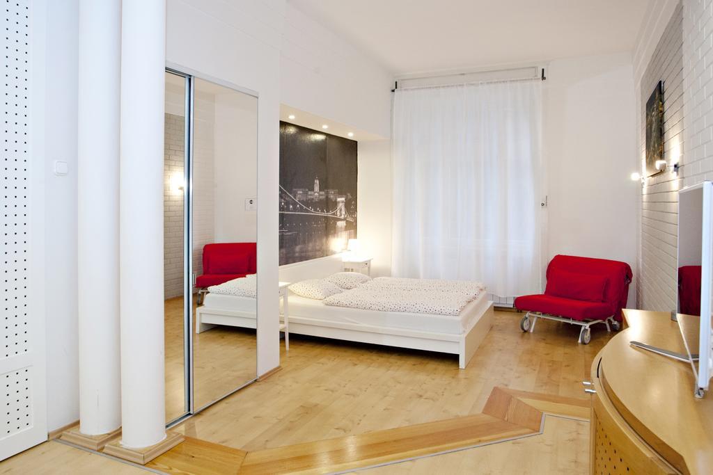 Diana Apartment On Vaci Utca Budapest Eksteriør billede
